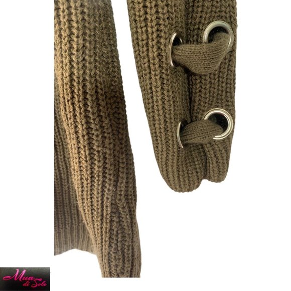 Green Oversize Chunky Lace Up Neckline Sweater - Picture 3 of 3